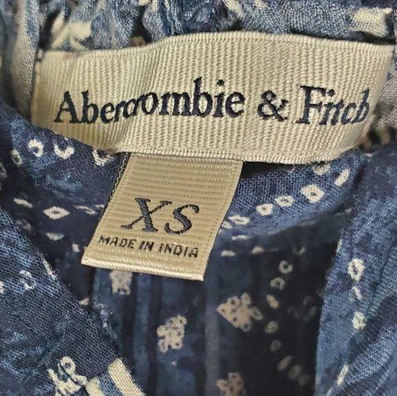 Abercrombie & Fitch Blue Wrap Tie Front Shorts XS - Picture 3 of 4